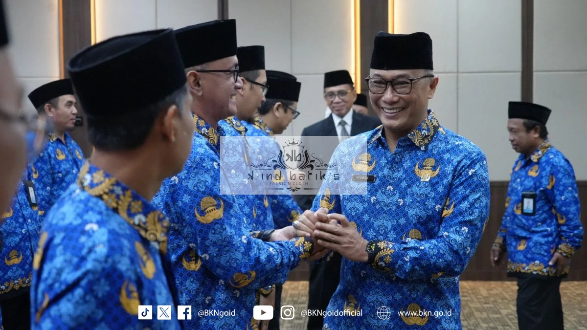 Desain Motif Batik Seragam Korpri Terbaru (Foto: Kepala BKN, Prof. Zudan)
